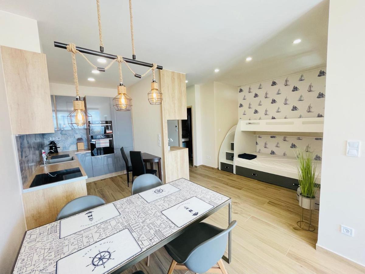 Panorama Deluxe Apartments - Pool & Free Parking Alsóörs Εξωτερικό φωτογραφία